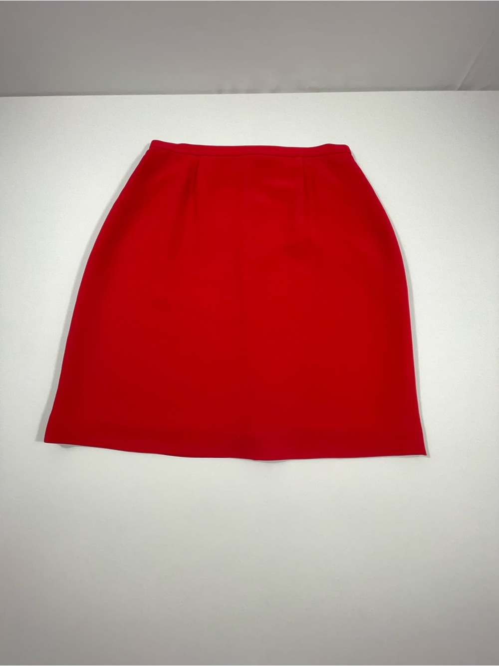 Petite Sophisticate Red Skirt Size 10 SKU#0205